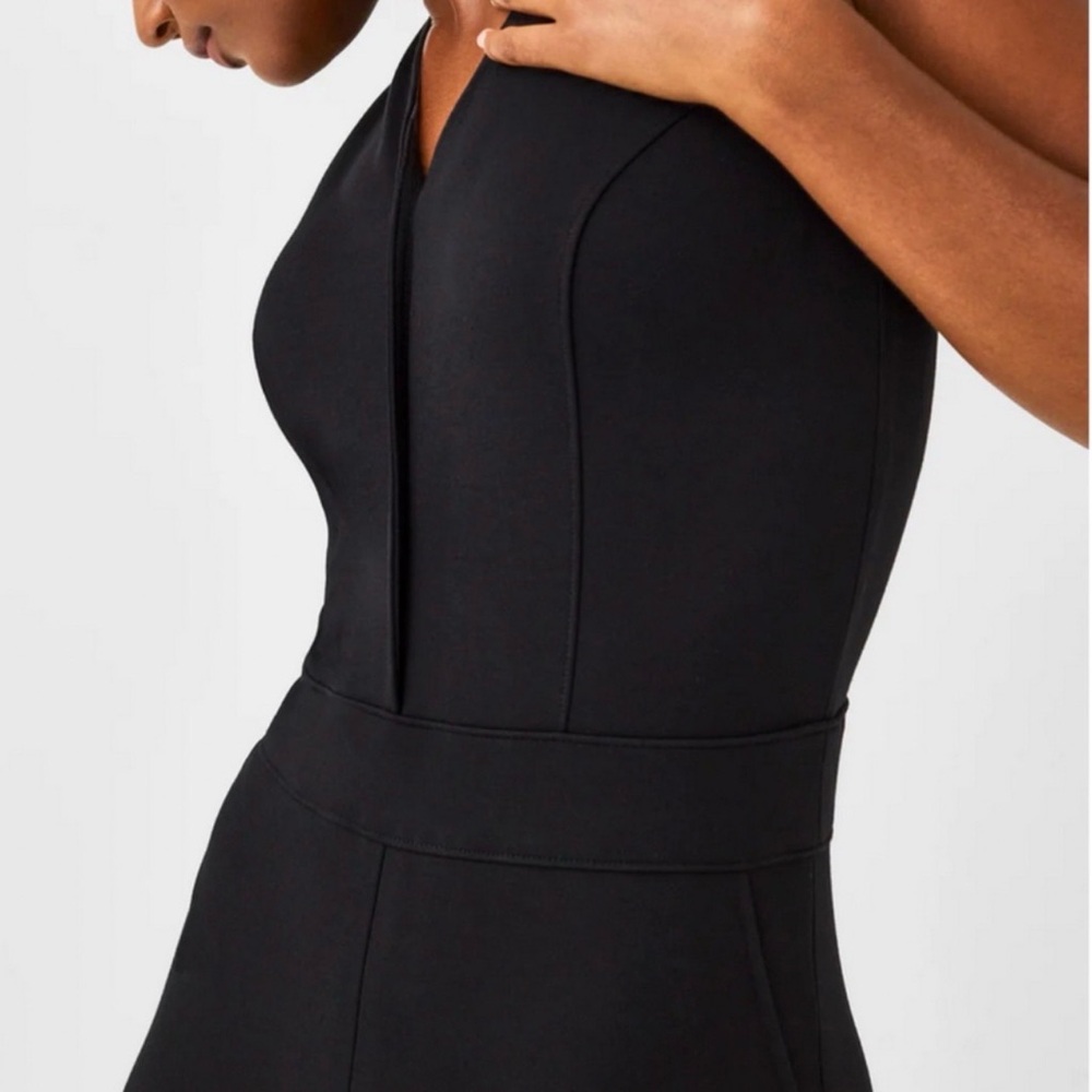 NWT SPANX The Perfect Jumpsuit, Size Medium, Classis Black Color - Picture 7 of 8